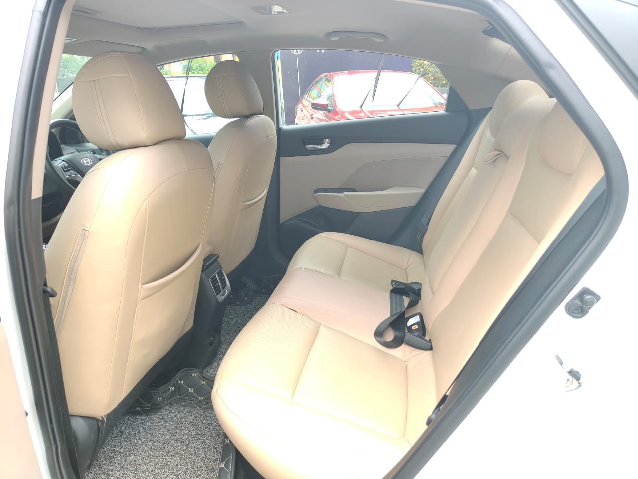 Hyundai Verna(2020-2023) Sx 1.5 Crdi At